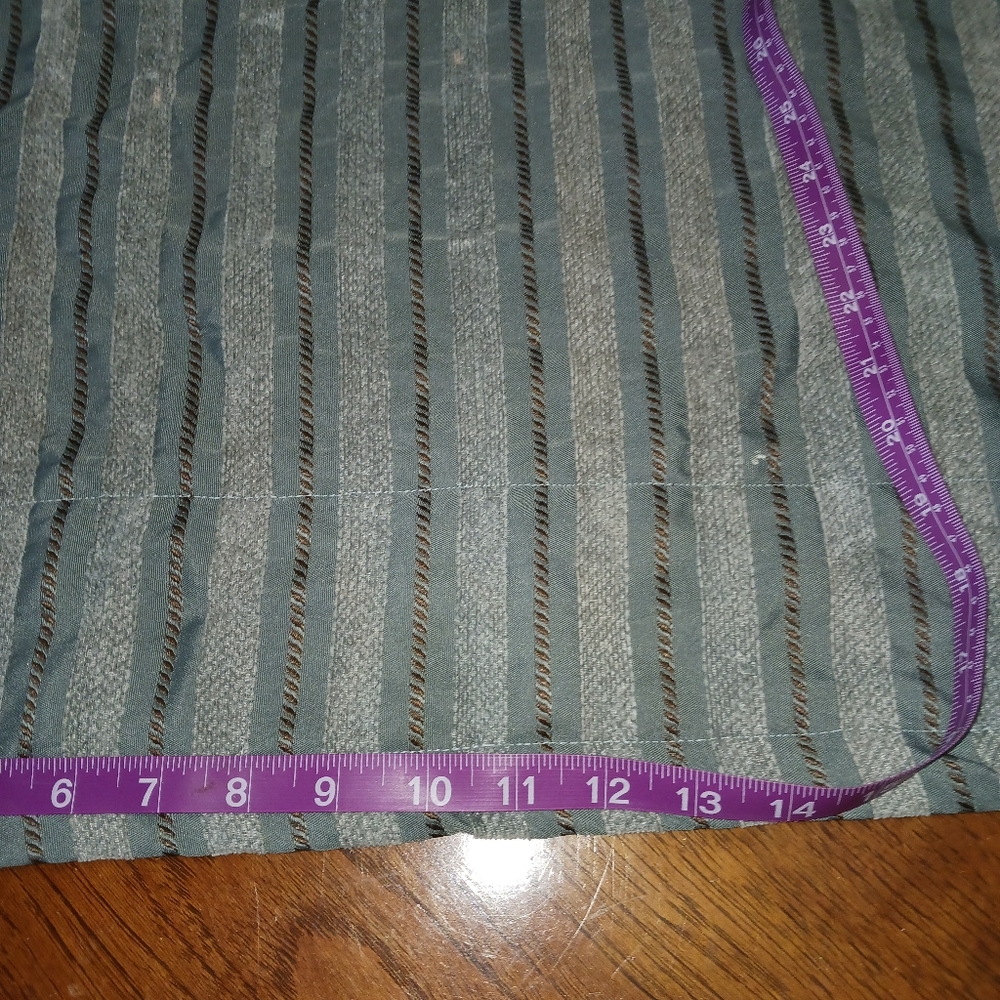 Valance/curtains - Picture 3 of 6